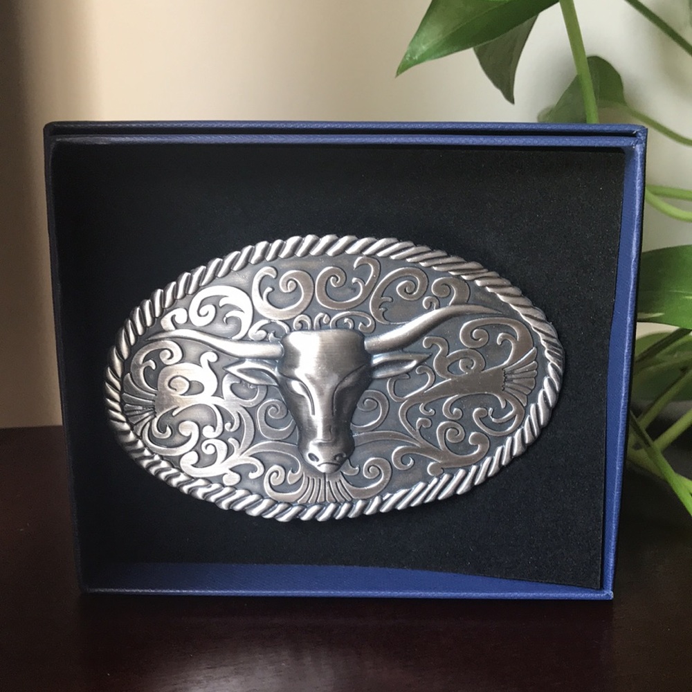 Jean’s Friend Longhorn Oblong Silver Plated Belt Buckle